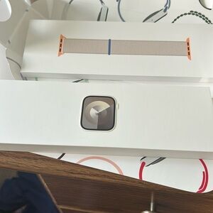 Apple Watch series 9 brand new